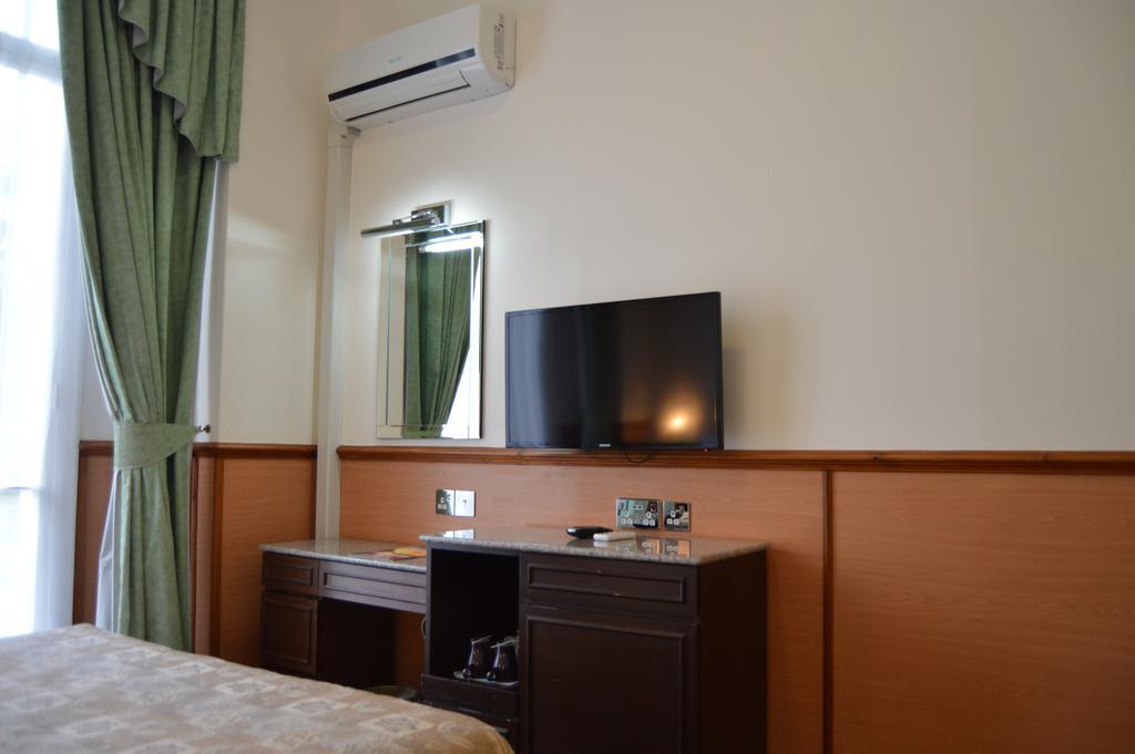 Holiday Villa Hotel London Exterior photo