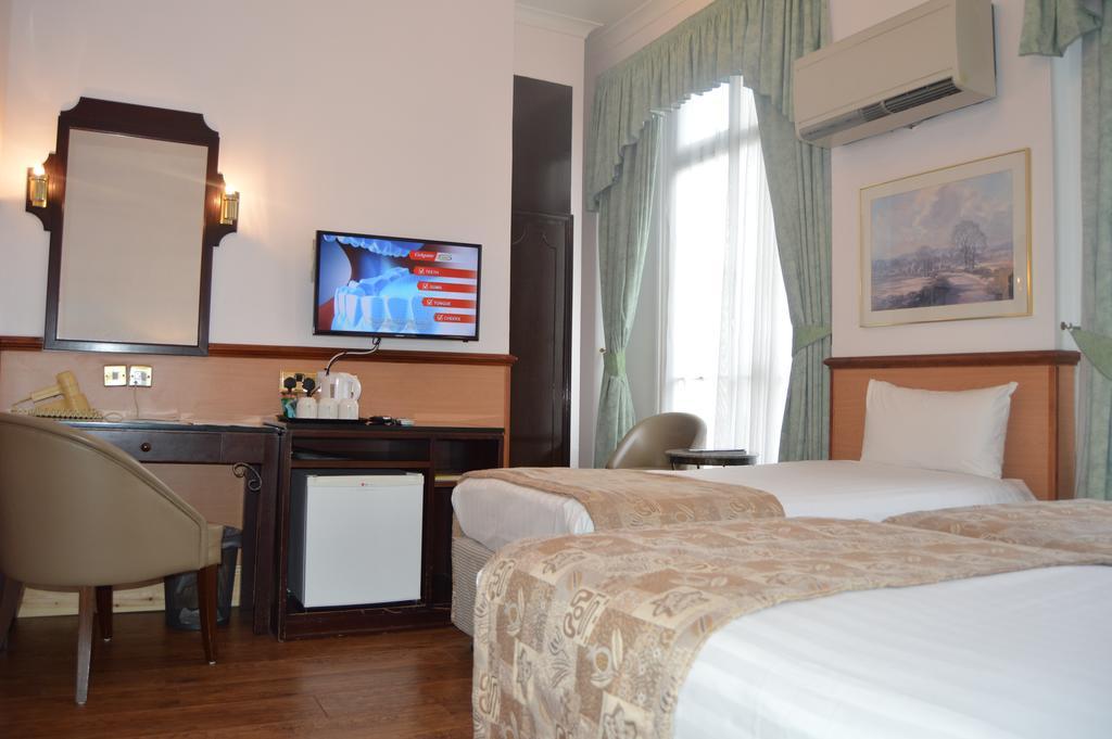 Holiday Villa Hotel London Exterior photo